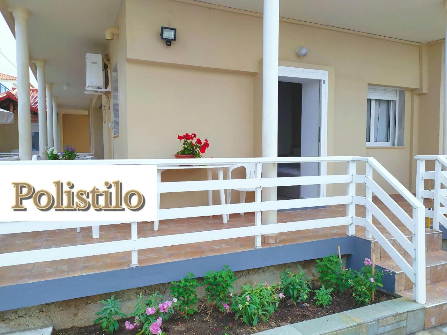 Polistilo Spiti Apartment Polychrono Bilik gambar